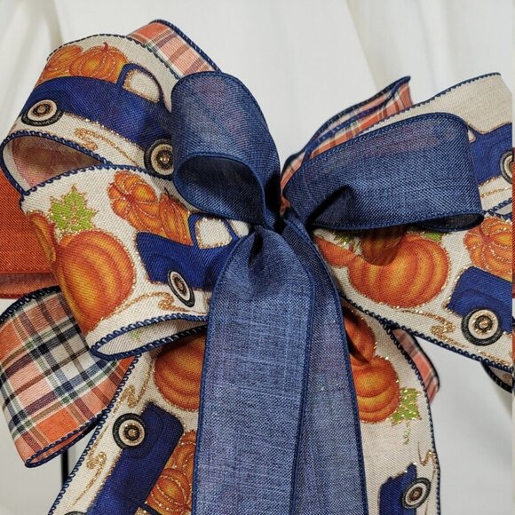 Blue Pumpkin Truck w/Plaid Lantern Bow, Summer Fall Bow, Farmhouse Welcome Bow - Picture 4 of 6